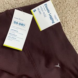 NWT old navy high rise elevate legging S